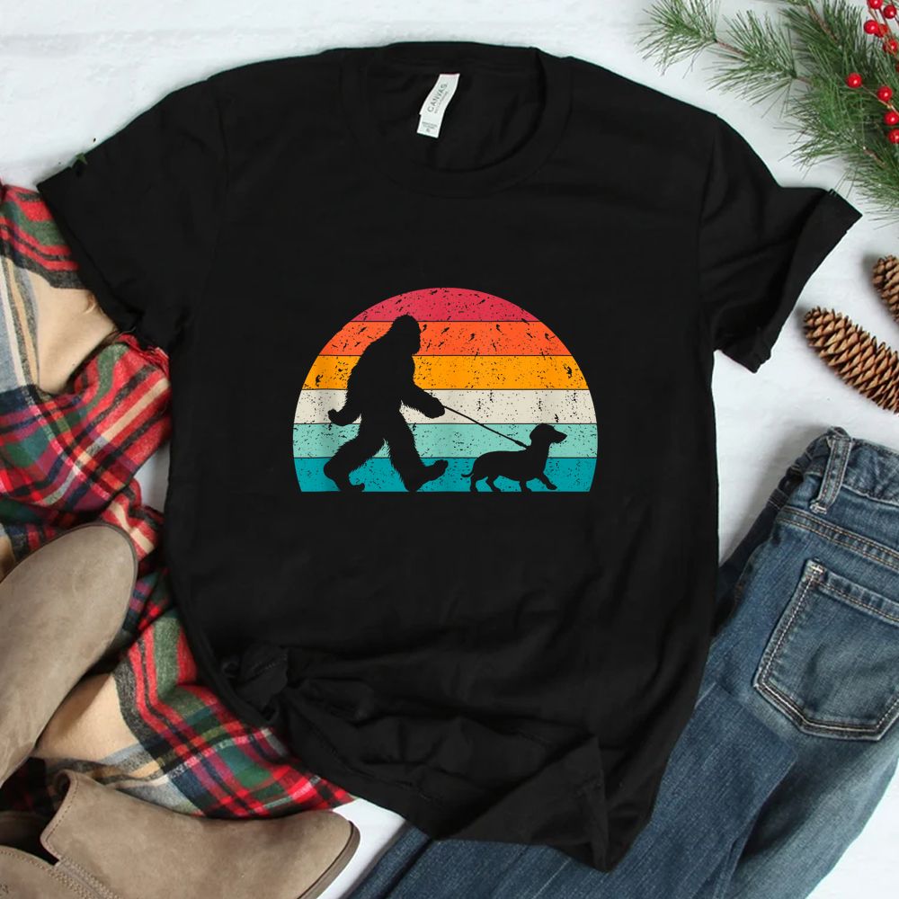 Bigfoot Walking A Dog Funny Dachshund Weiner Dog Dad Weenie Shirt